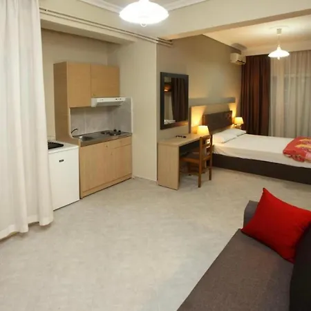 Mironi & Victoria Hotel 2*