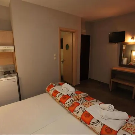 Hotel Mironi & Victoria 2*